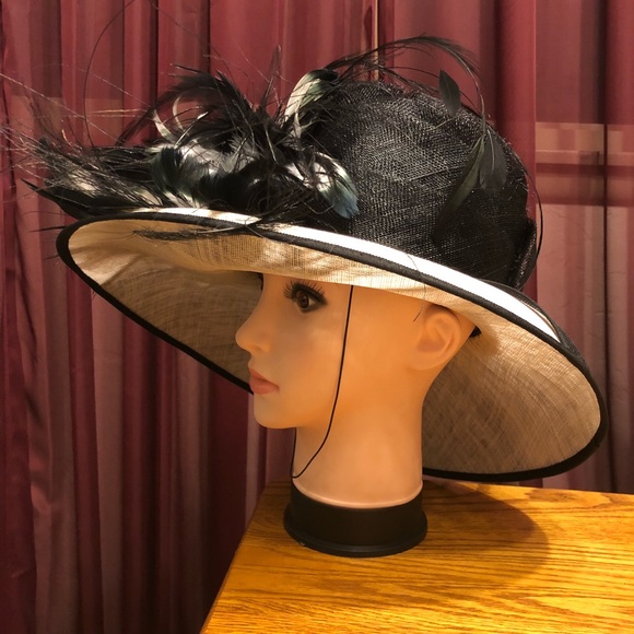 Feather Straw Hat